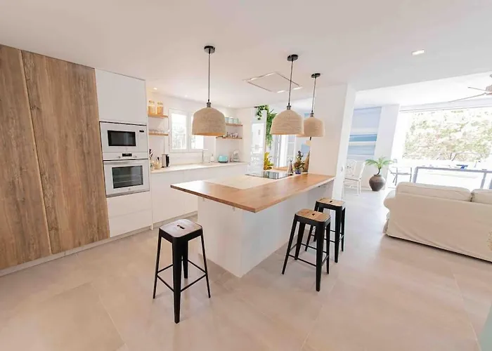 Beautiful 3Bdrs Apartm. Seaviews/Las Golondrinas/Don Carlos