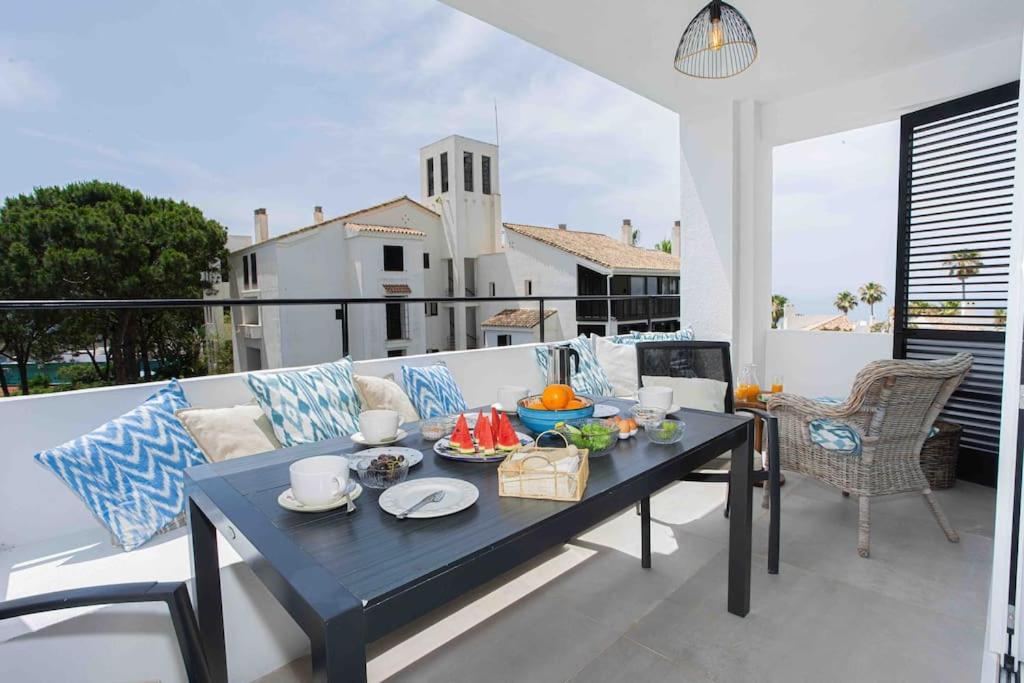 Beautiful 3bdrs Apartm. Seaviews/las Golondrinas/don Carlos Marbella